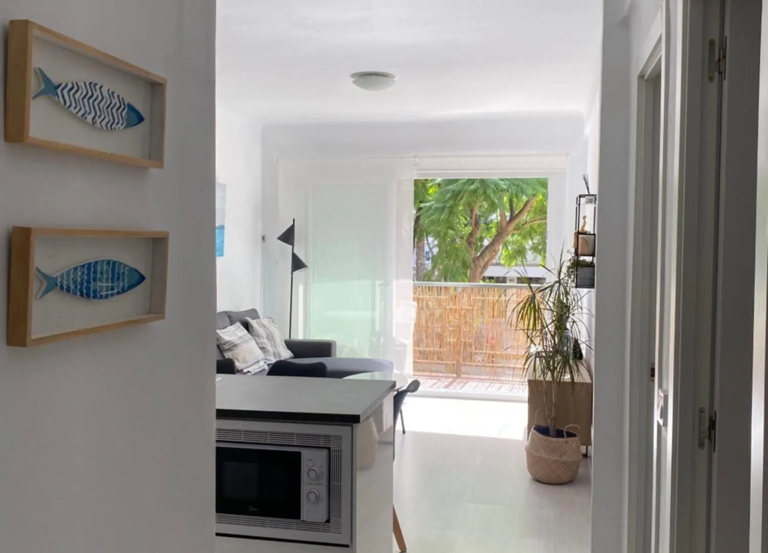 Sunny Apartment Near The Beach. Rincón de la Victoria 0*,  España